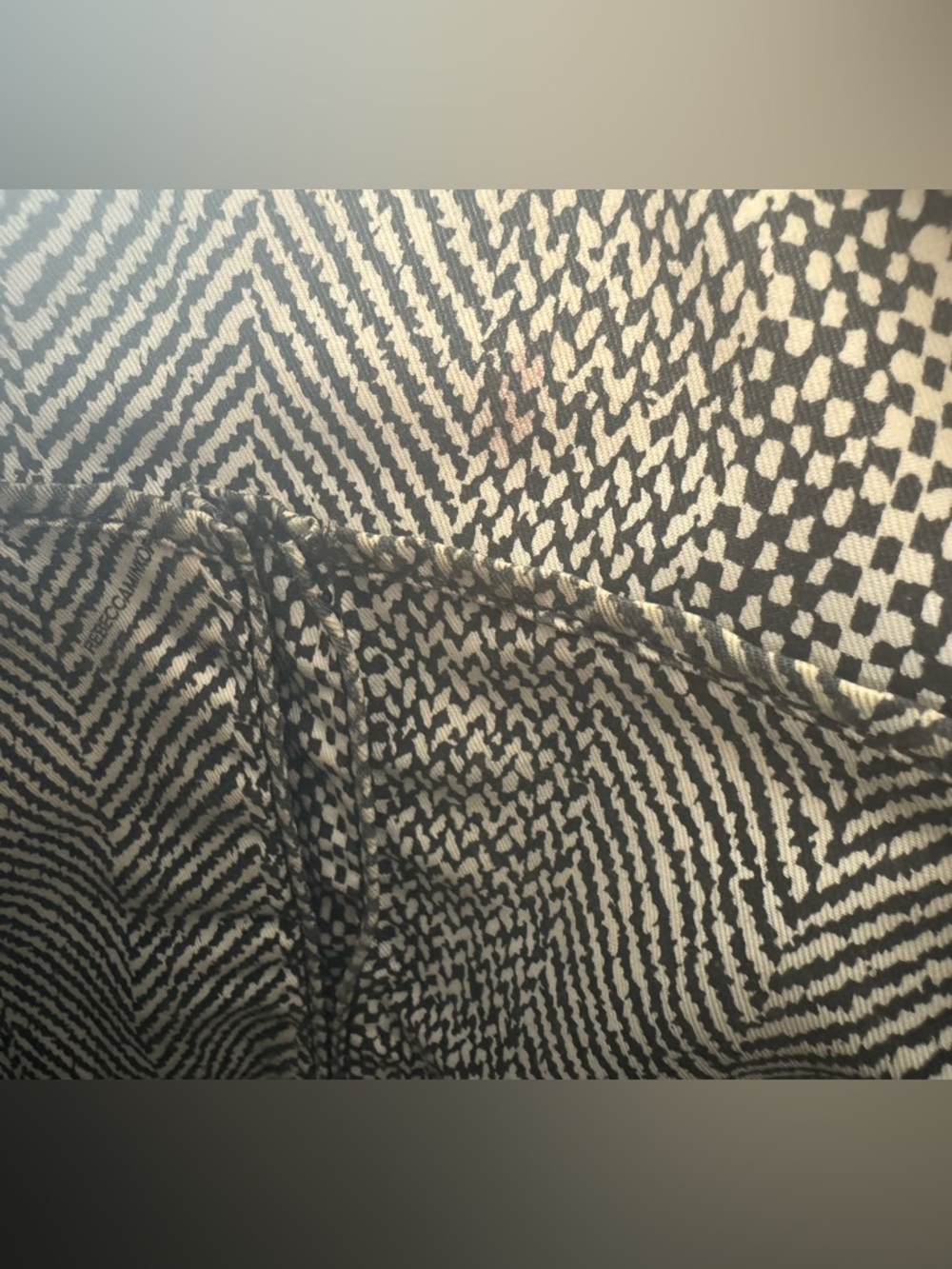 Rebecca Minkoff Tan Leather Crossbody with Chain Strap - Picture 16 of 16